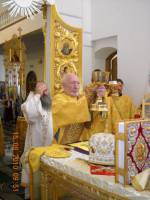 на Богослужении 15 августа 2010 года  » Click to zoom ->