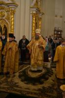   &raquo; Click to zoom ->