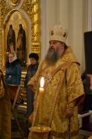   &raquo; Click to zoom ->