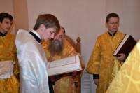   &raquo; Click to zoom ->