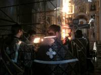   &raquo; Click to zoom ->