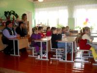   &raquo; Click to zoom ->