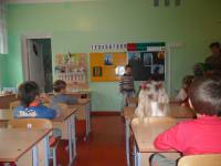   &raquo; Click to zoom ->