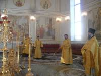   &raquo; Click to zoom ->