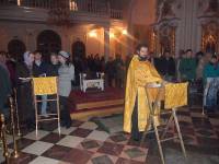   &raquo; Click to zoom ->