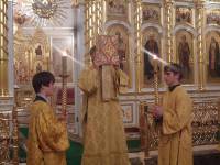   &raquo; Click to zoom ->