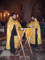   &raquo; Click to zoom ->