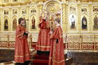   &raquo; Click to zoom ->