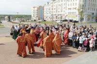   &raquo; Click to zoom ->