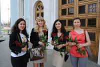   &raquo; Click to zoom ->