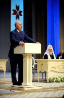   &raquo; Click to zoom ->