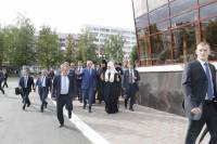   &raquo; Click to zoom ->