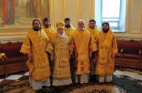   &raquo; Click to zoom ->