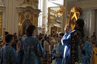   &raquo; Click to zoom ->