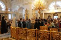   &raquo; Click to zoom ->