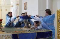   &raquo; Click to zoom ->