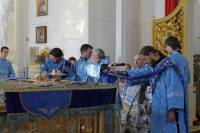   &raquo; Click to zoom ->