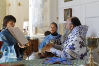   &raquo; Click to zoom ->