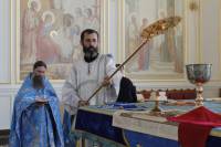   &raquo; Click to zoom ->