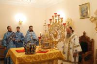   &raquo; Click to zoom ->