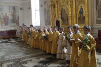   &raquo; Click to zoom ->