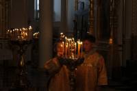   &raquo; Click to zoom ->