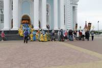   &raquo; Click to zoom ->