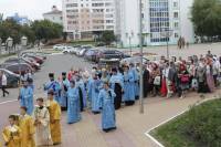   &raquo; Click to zoom ->