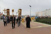   &raquo; Click to zoom ->