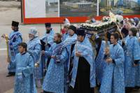   &raquo; Click to zoom ->