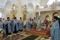   &raquo; Click to zoom ->