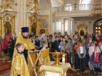   &raquo; Click to zoom ->