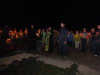   &raquo; Click to zoom ->