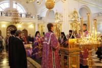   &raquo; Click to zoom ->