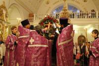   &raquo; Click to zoom ->