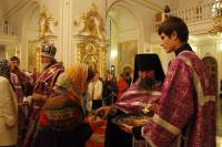   &raquo; Click to zoom ->