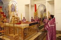   &raquo; Click to zoom ->