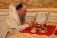   &raquo; Click to zoom ->