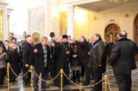   &raquo; Click to zoom ->