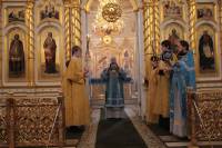   &raquo; Click to zoom ->