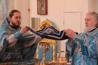   &raquo; Click to zoom ->