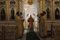   &raquo; Click to zoom ->