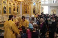   &raquo; Click to zoom ->