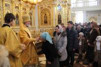   &raquo; Click to zoom ->