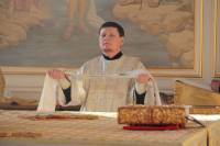   &raquo; Click to zoom ->