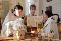   &raquo; Click to zoom ->