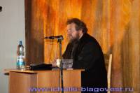   &raquo; Click to zoom ->