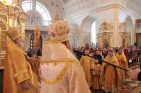   &raquo; Click to zoom ->