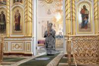   &raquo; Click to zoom ->