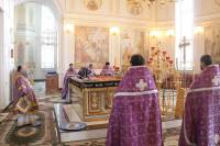   &raquo; Click to zoom ->